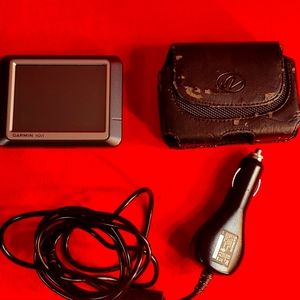 Garmin Nuvi GPS pre-owned 👈 good condition 👌 👏